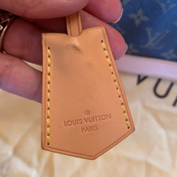 Louis Vuitton hobo - Picture 3 of 10